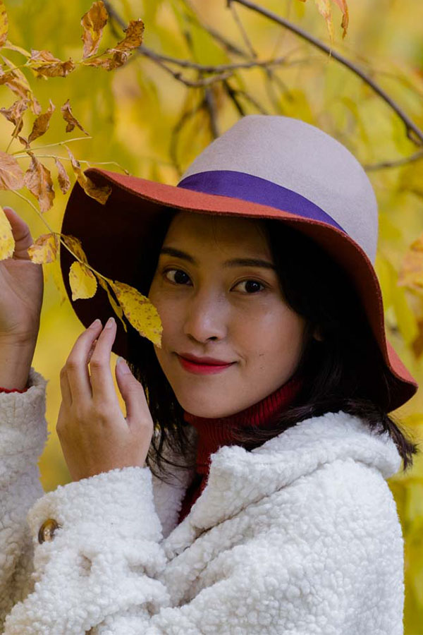 Fall Photoshoot Autumn Holding Leaves