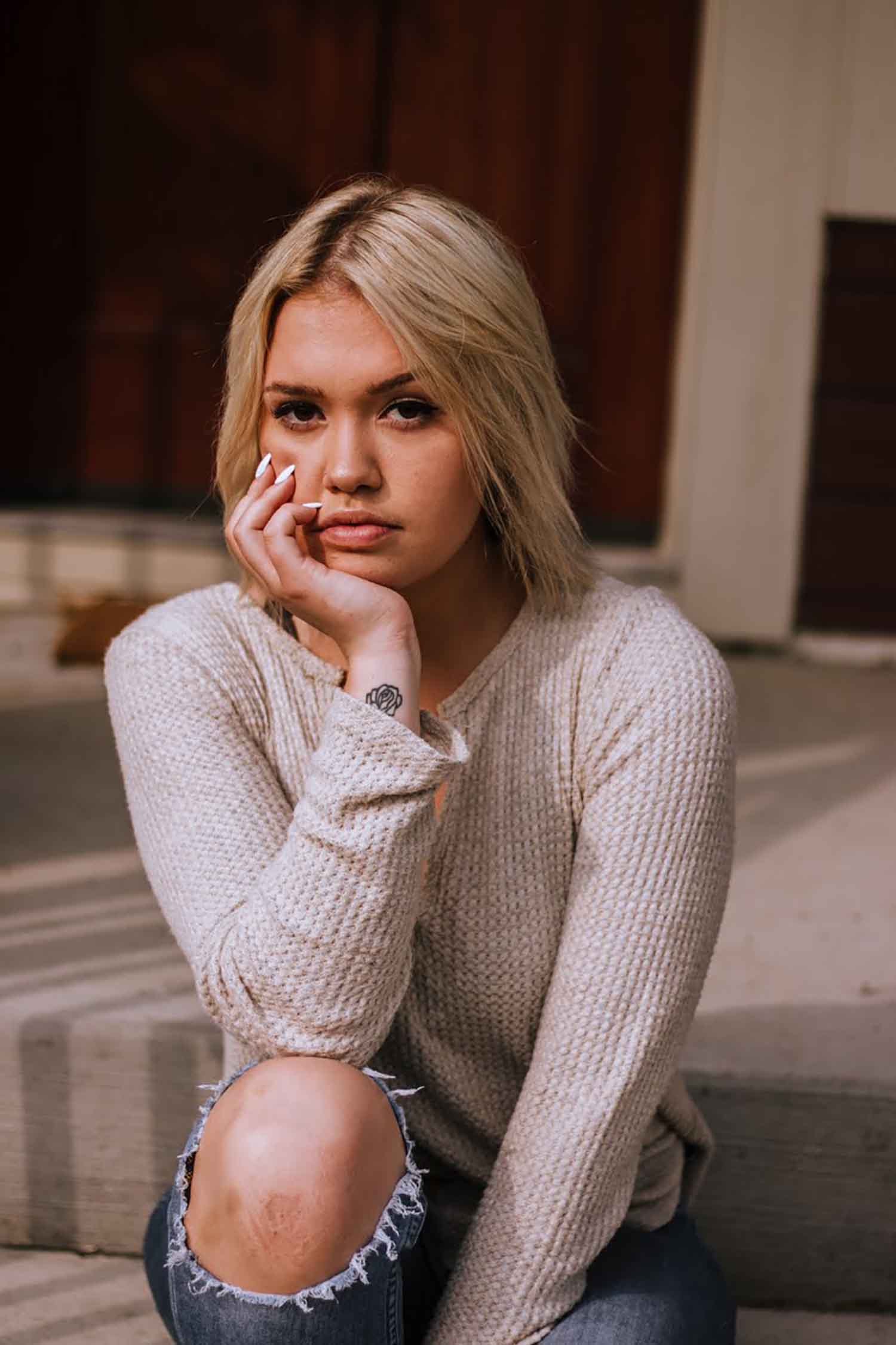 Sweater Fall Fashion photoshoot modeling