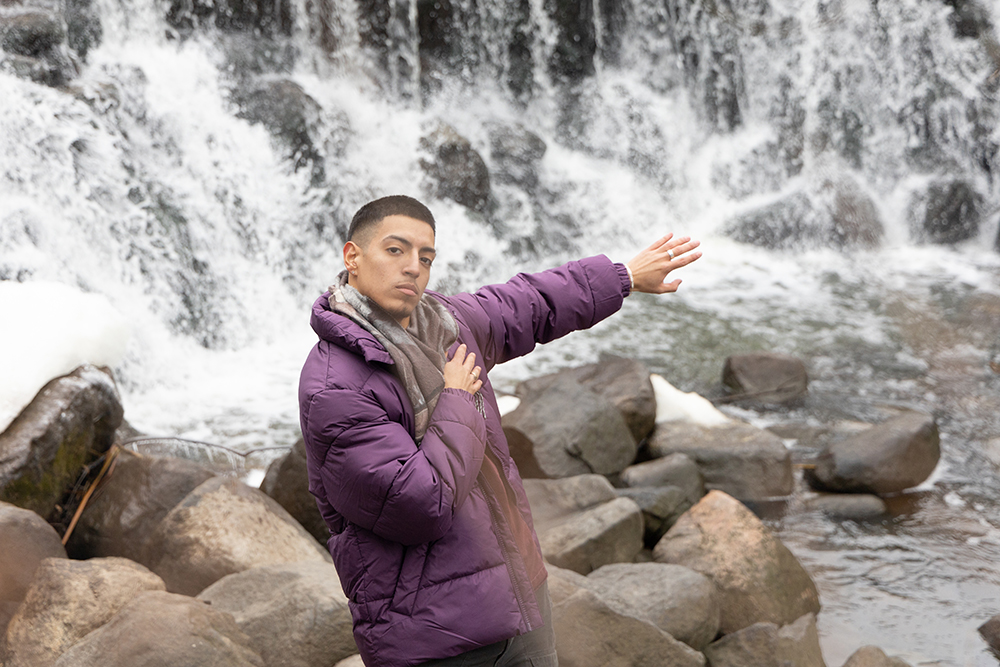  Winter Fashion
                Photoshoot with ijyoyo